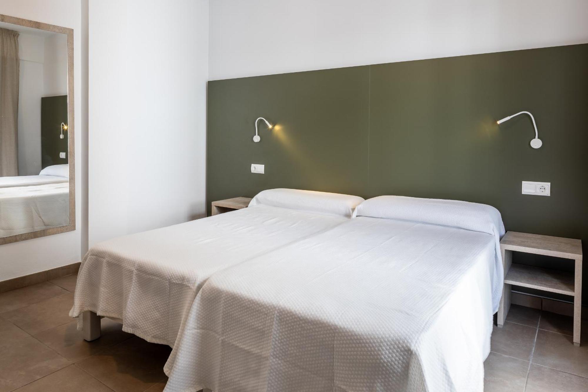 Hostal Alicante San Antonio  Exteriör bild
