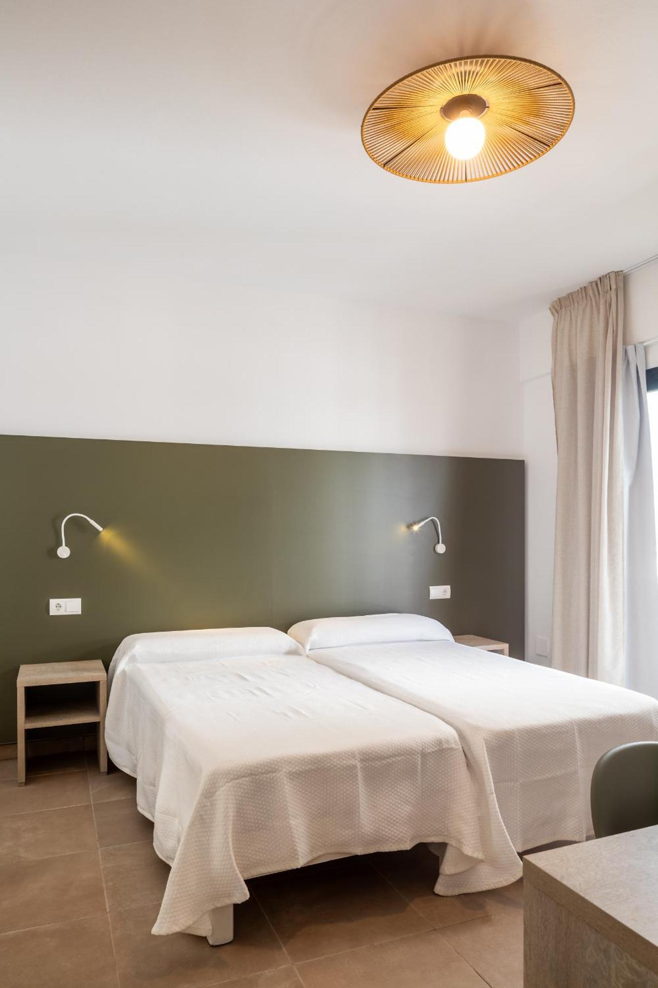 Hostal Alicante San Antonio  Exteriör bild