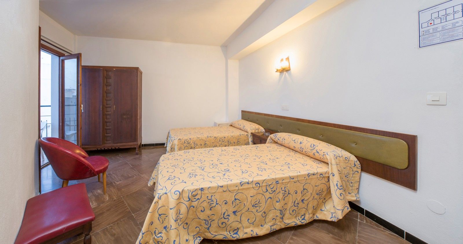 Hostal Alicante San Antonio  Exteriör bild